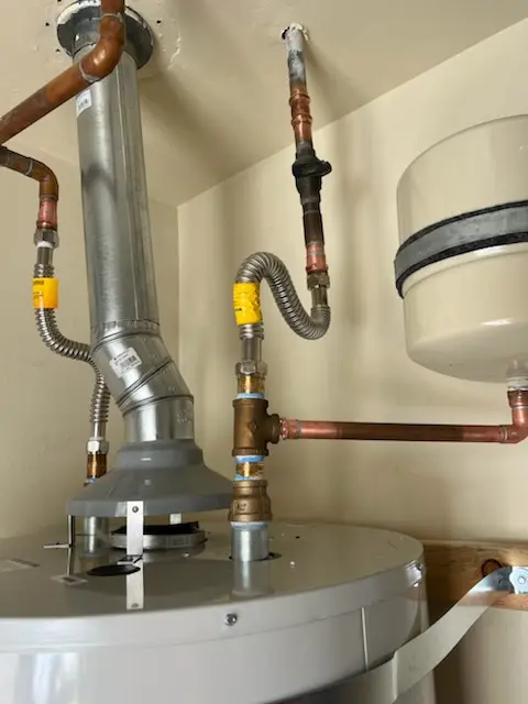 Water heater installation and plumbing repair in Harper Woods